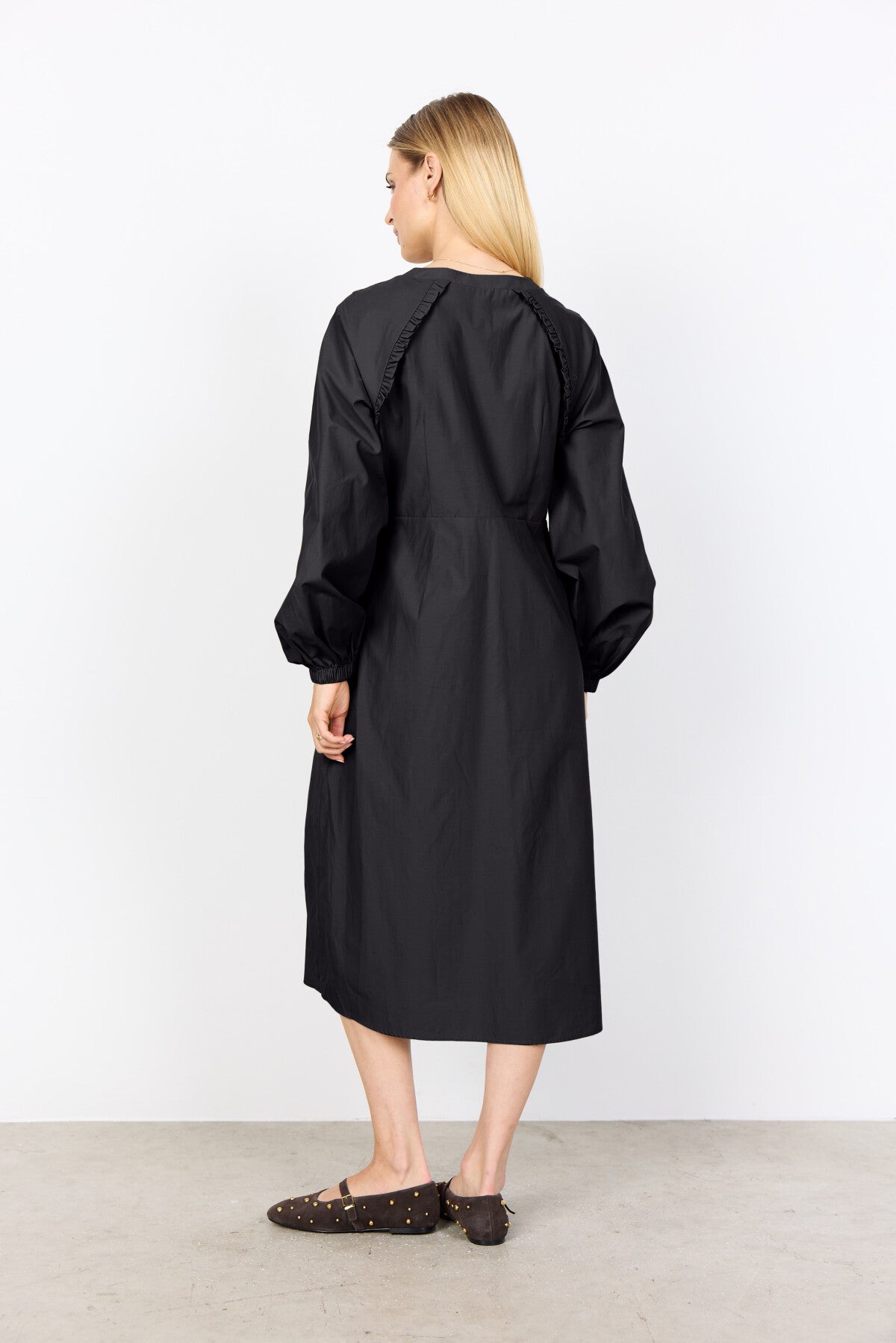 SC-NETTI 111 Kleid Schwarz