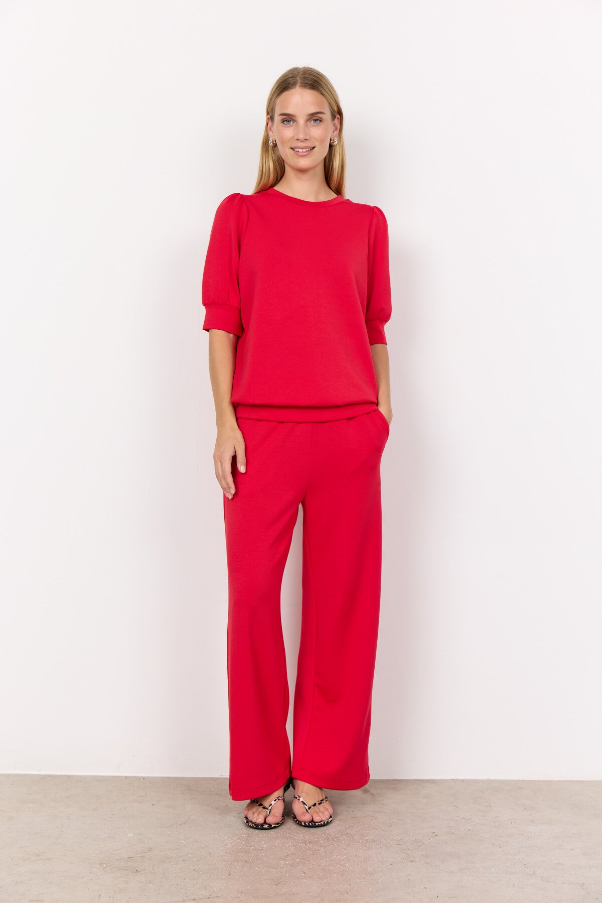 SC-BANU 83 T-shirt Rot