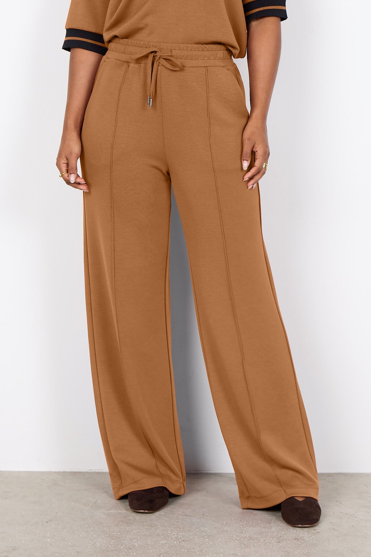SC-BANU 265 Hose Camel