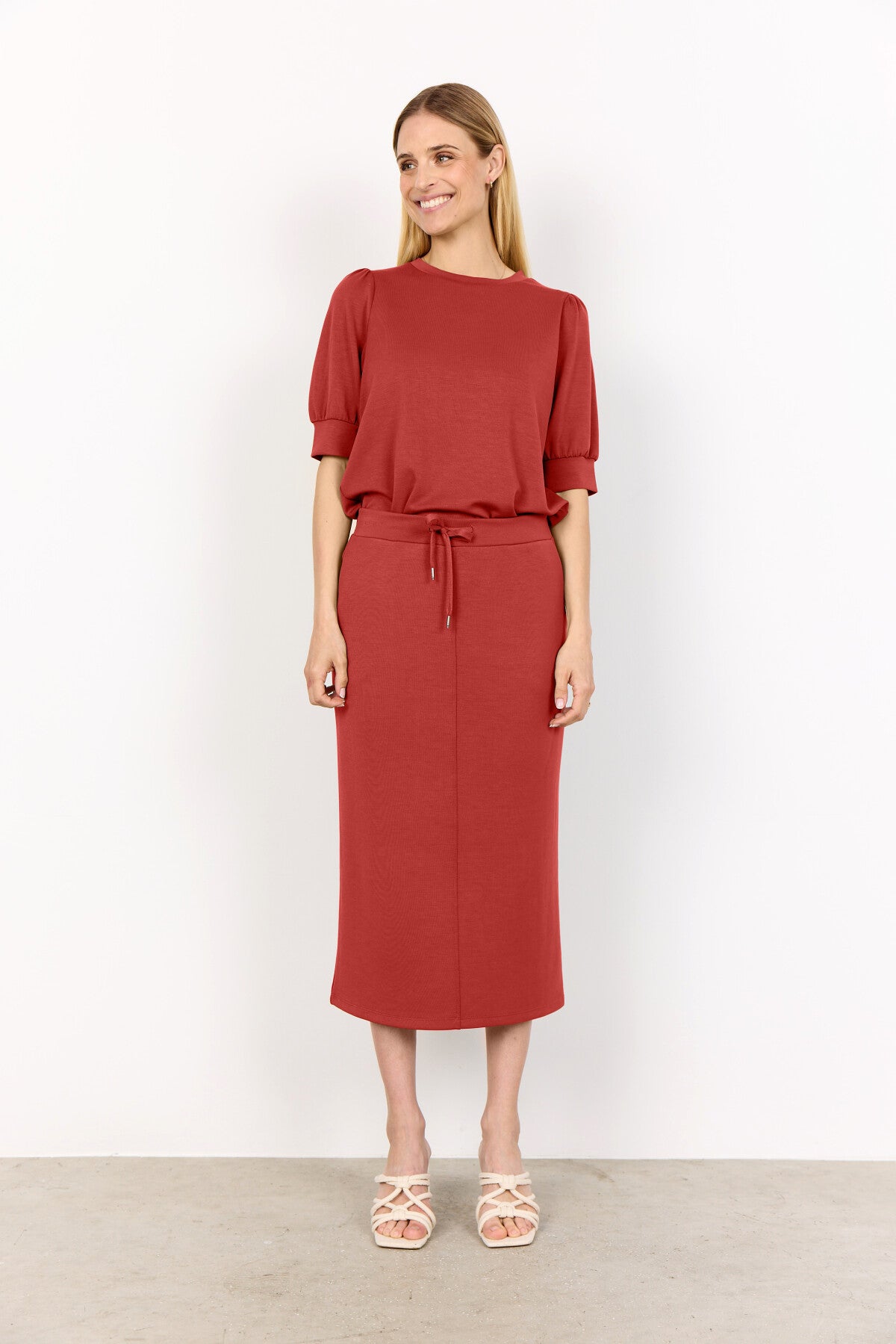 SC-BANU 83 T-shirt Rostrote