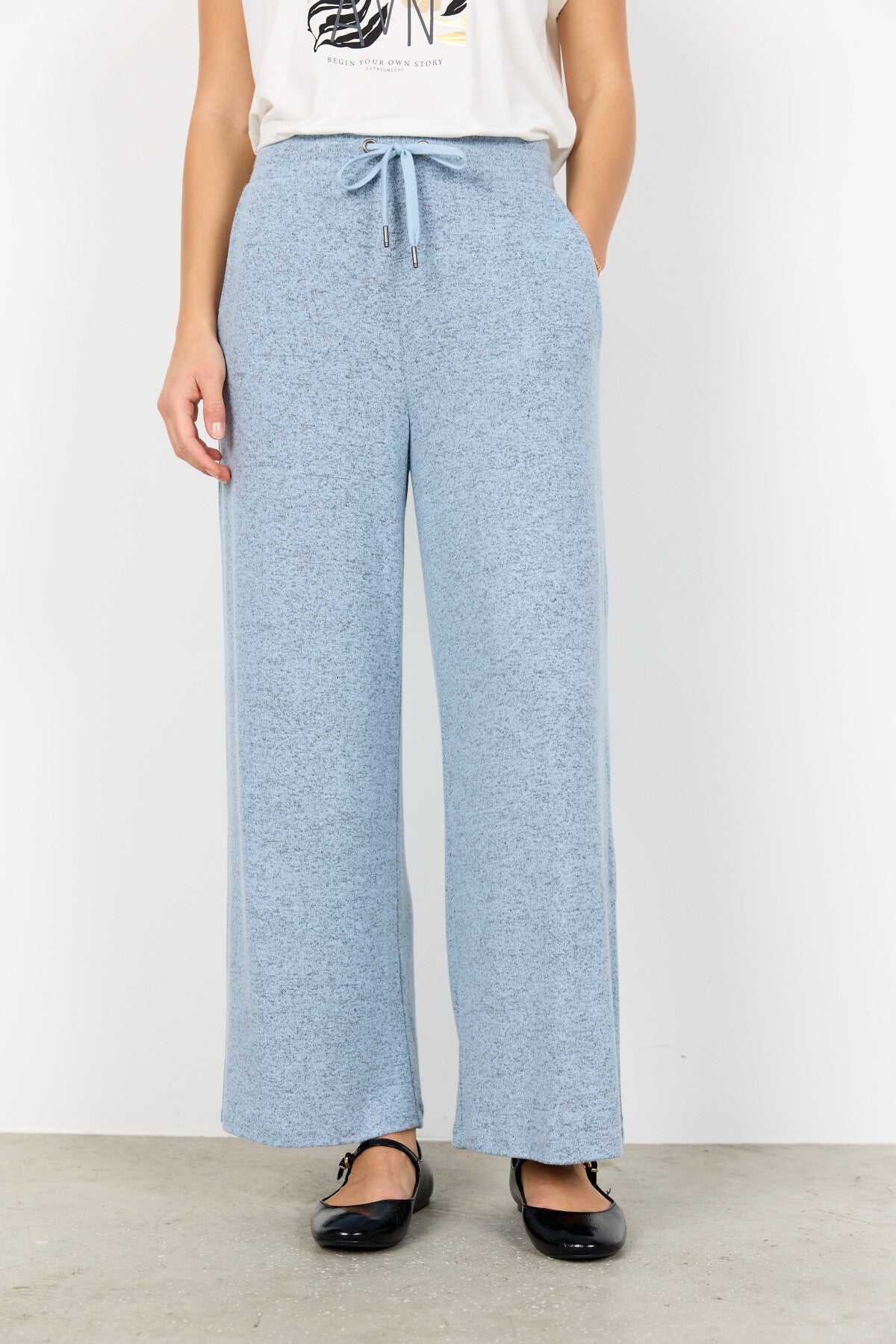 SC-BIARA 74 Hose Hellblau