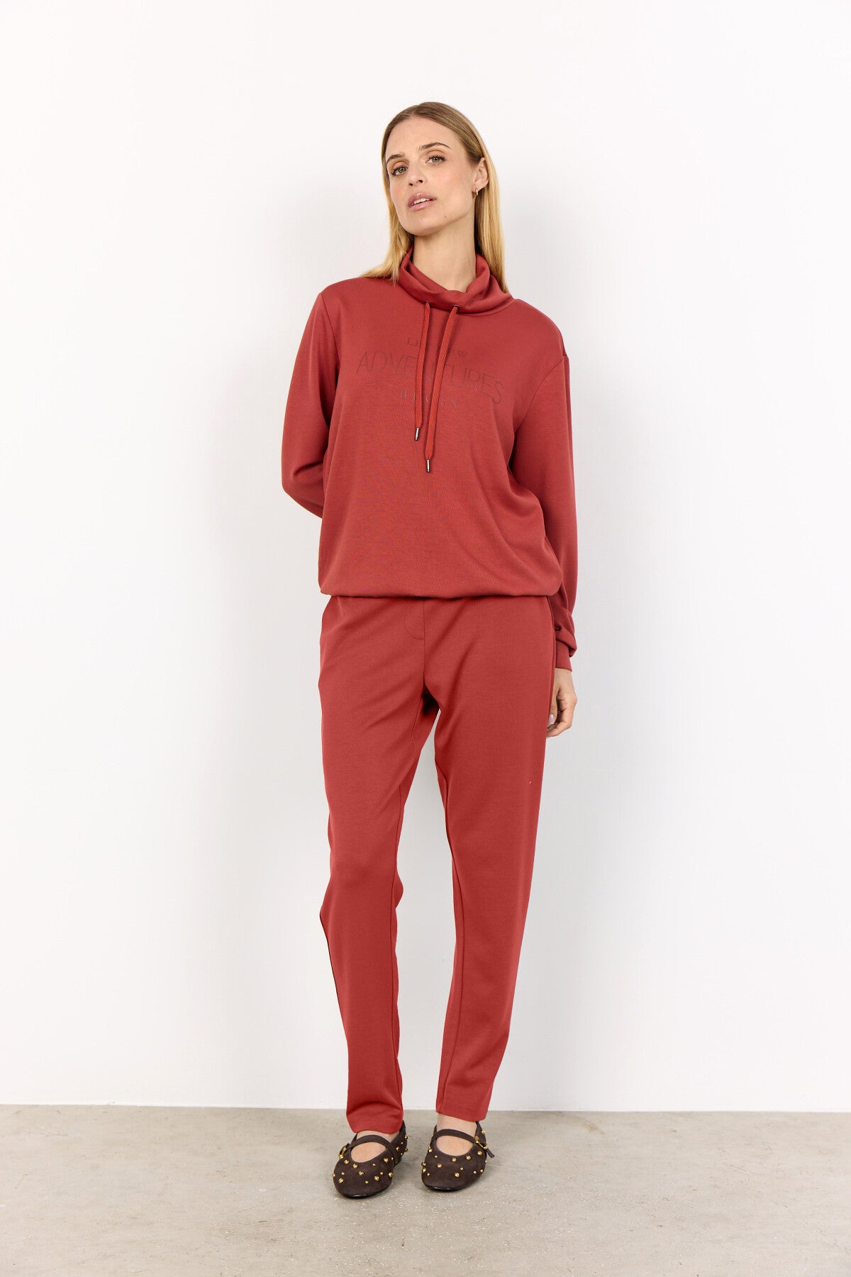 SC-BANU 248 Sweatshirt Rostrote