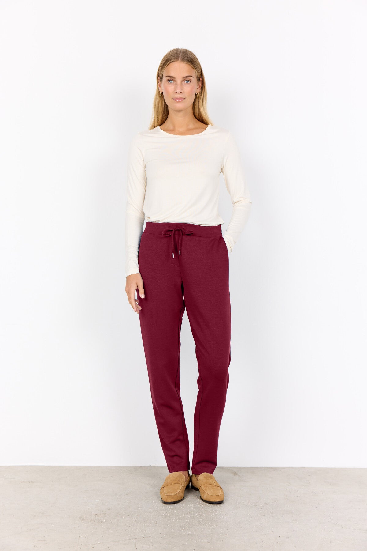 SC-BANU 157 Hose Bordeaux