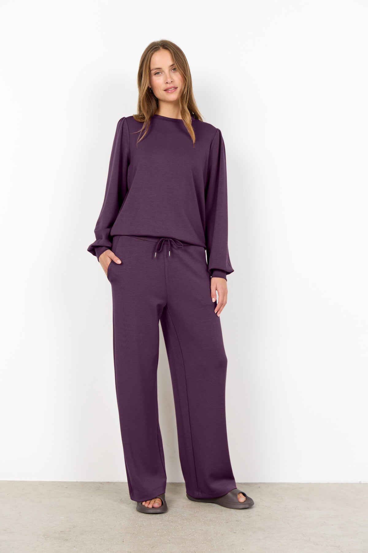 SC-BANU 116 Hose Violett