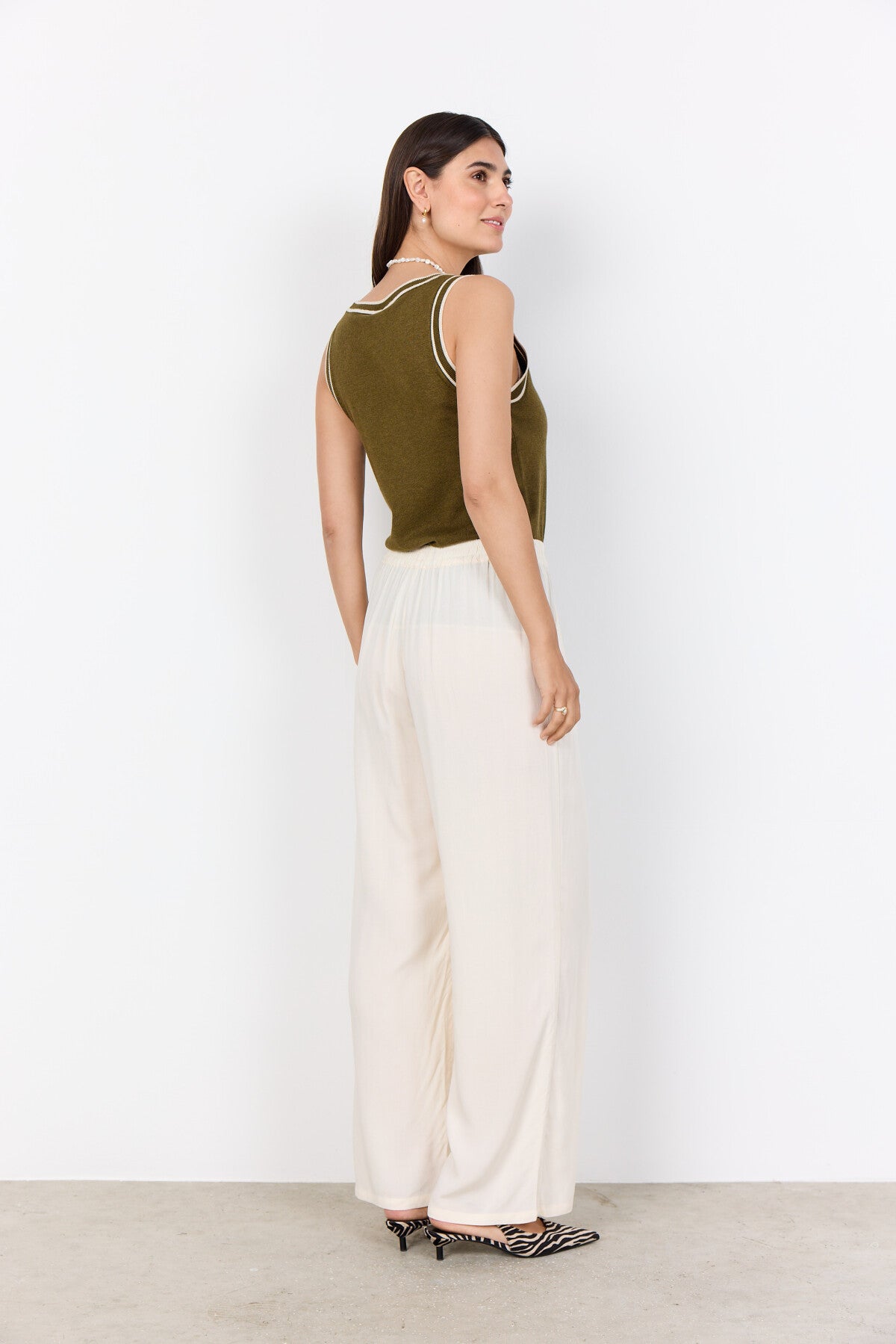 SC-RADIA 218-B Hose Creme