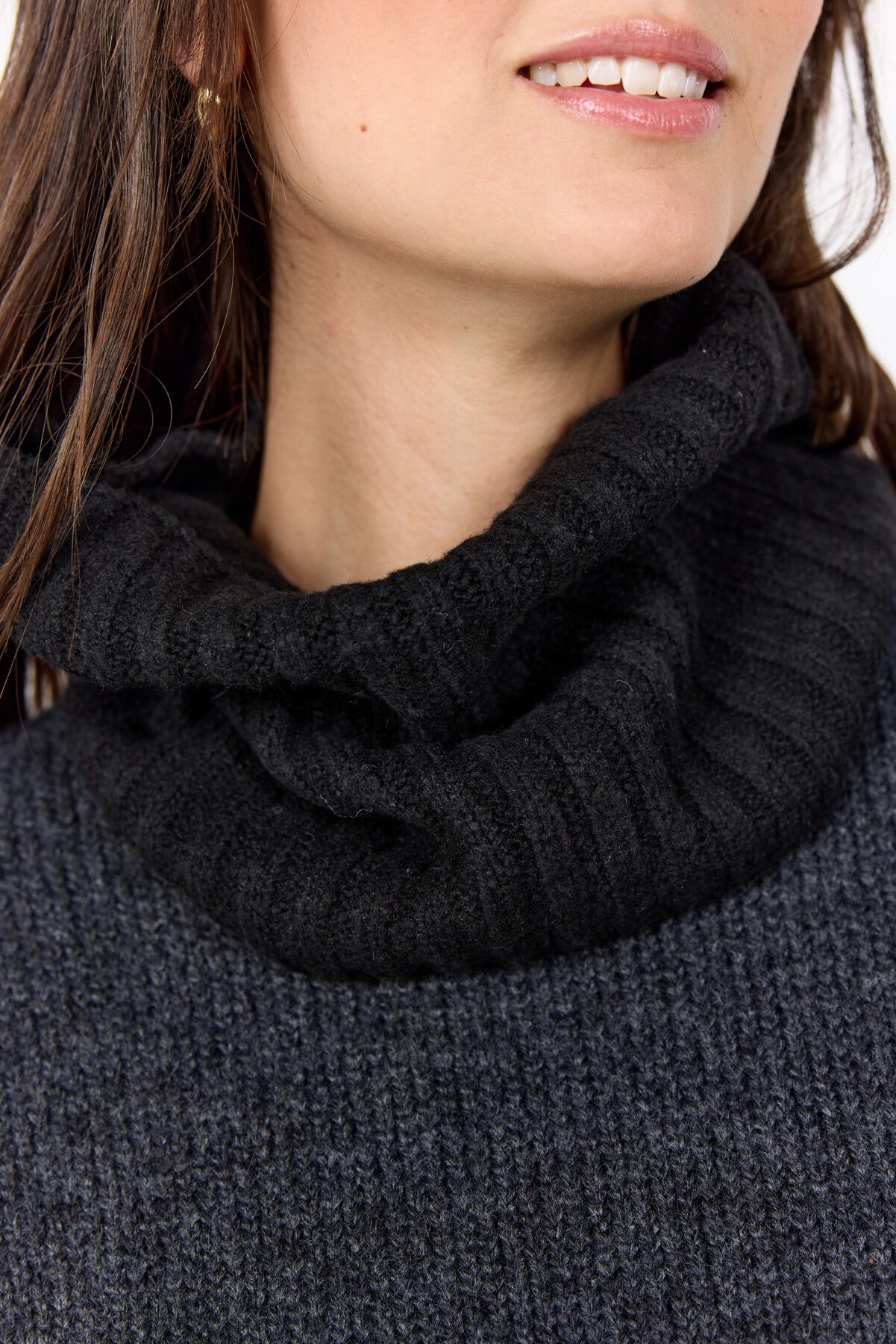 SC-SELANA 4 Schal Schwarz