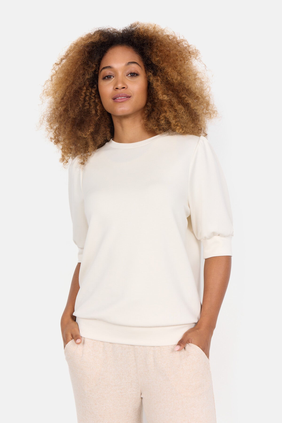 SC-BANU 83 T-shirt Creme